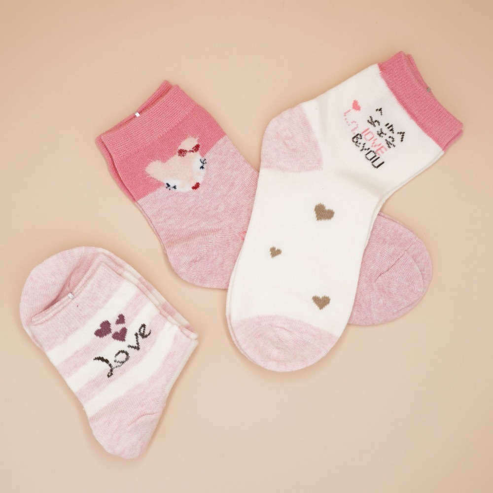 👍凱美棉業｜MIT台灣製 純棉舒適造型大童襪 粉系愛心款 18-22cm-細節圖6