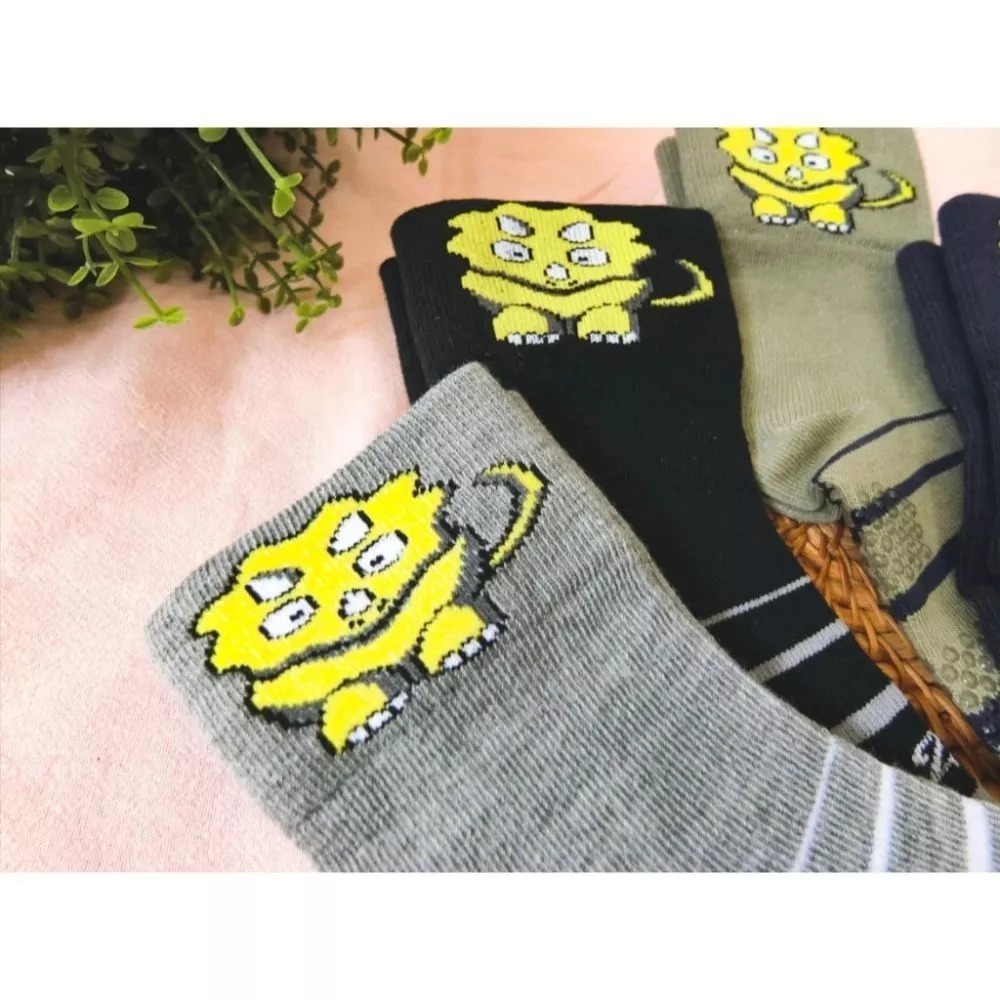 👍凱美棉業｜一打十二雙組 MIT台灣製 純棉寬口止滑童襪(兒童版3-6歲)-綜合款隨機出色-細節圖3