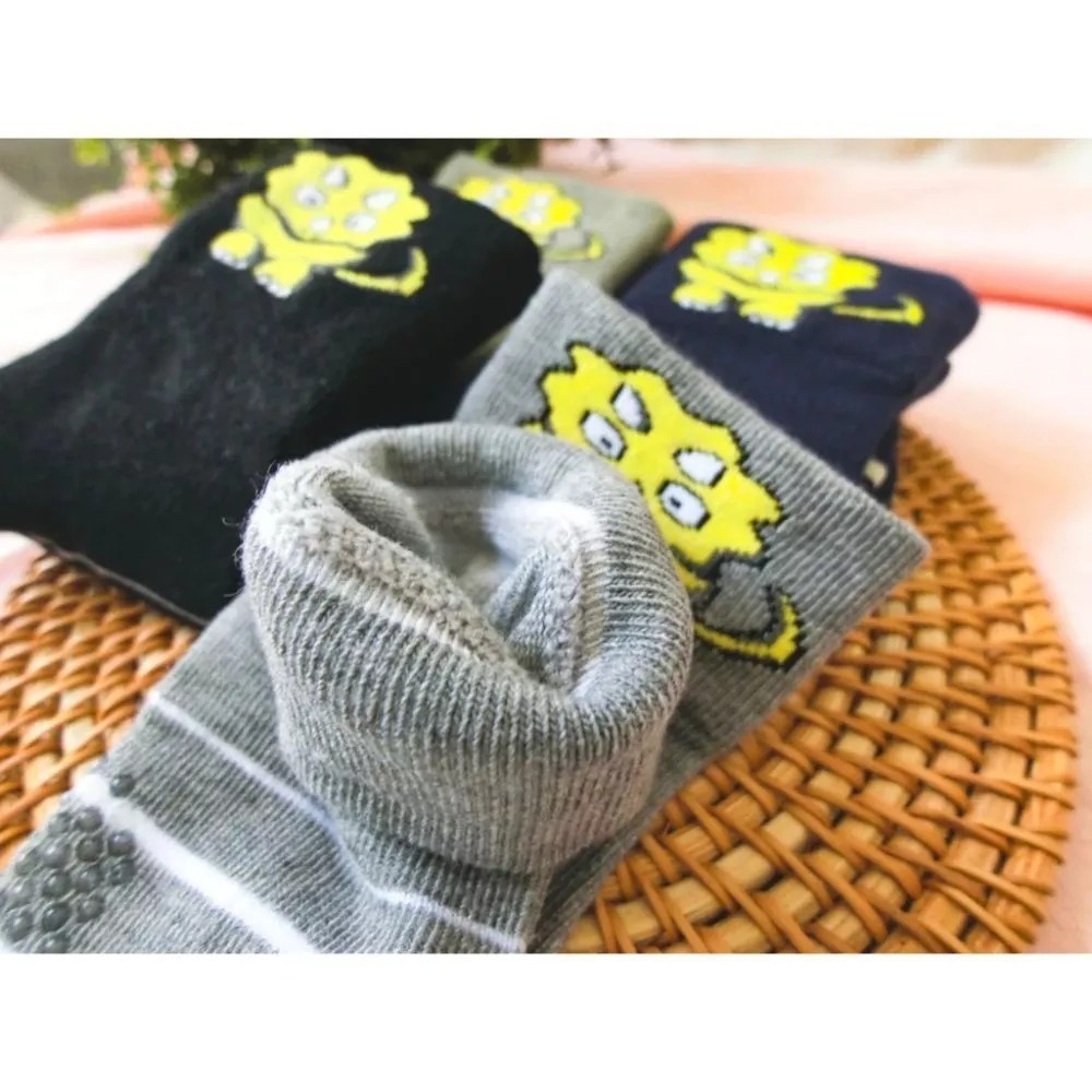 👍凱美棉業｜一打十二雙組 MIT台灣製 純棉寬口止滑童襪(兒童版3-6歲)-綜合款隨機出色-細節圖7