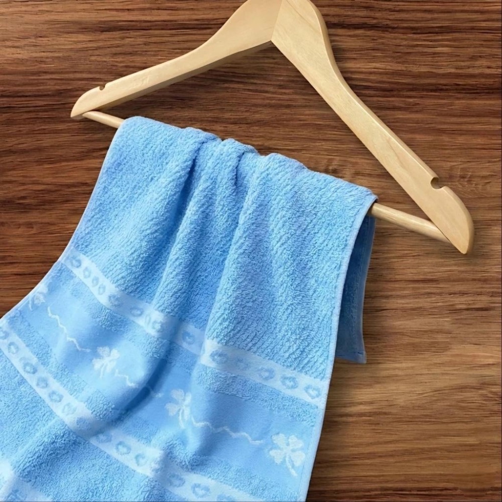 👍凱美棉業｜MIT台灣製 凱美獨家厚實抗菌竹炭浴巾 愛心幸運草款-細節圖6