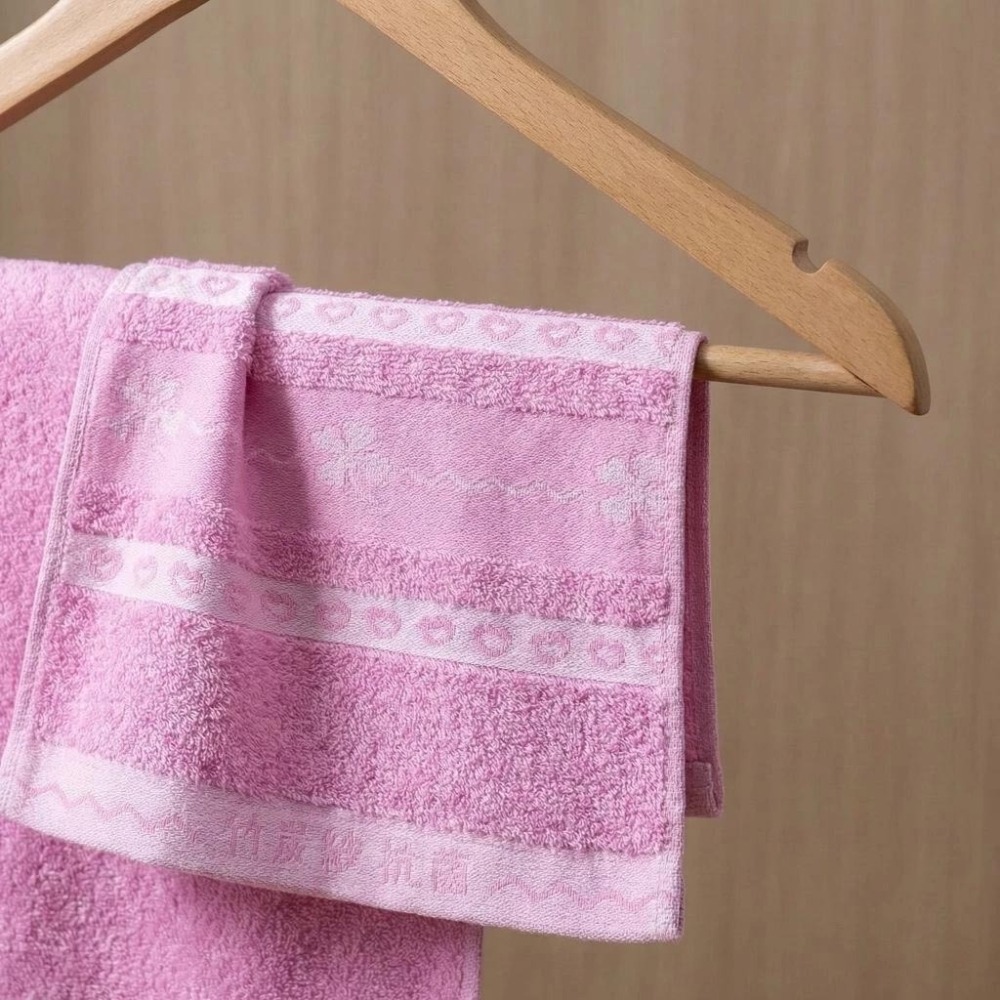 👍凱美棉業｜MIT台灣製 凱美獨家厚實抗菌竹炭浴巾 愛心幸運草款-細節圖7