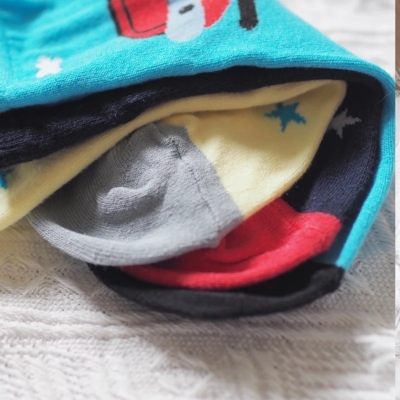 👍凱美棉業｜12雙組 MIT台灣製 純棉細針造型童襪 超人款 15-18cm-細節圖6