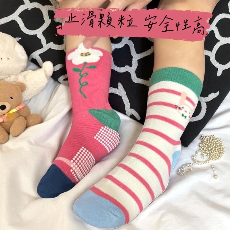👍凱美棉業｜純棉止滑童襪 小花兔兔款 可愛女童襪 兔兔童襪 小花童襪 13-16cm-細節圖2