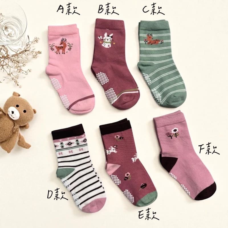 👍凱美棉業｜純棉止滑童襪 森林萌寵款 動物童襪 卡通童襪 可愛襪 男童女童襪 13-16cm-細節圖6