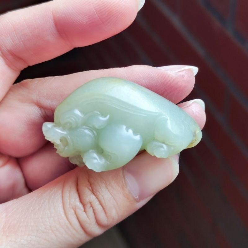 【賞】籽料 青白肉 小貔貅 灑金皮 手工雕-細節圖2