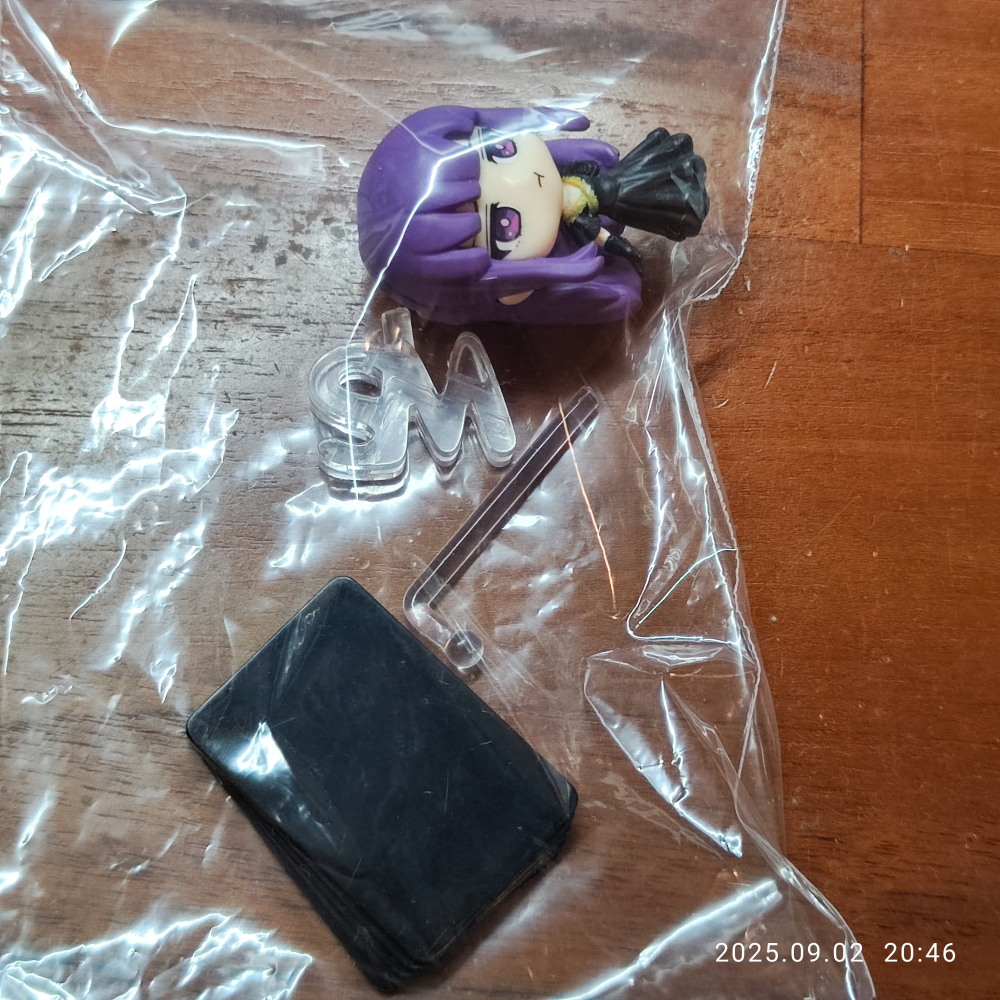 【公仔】葬送的芙莉蓮 Q版 菲倫 日本限定 遊樂場集點換的 無蛋殼無說明書-細節圖4