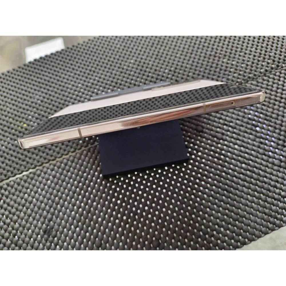 展示福利機三星盒裝原廠保固 摺疊機 Z Fold4 512G 迷霧金 手機平板筆電舊機折抵貼換交換SM-F9360-細節圖8