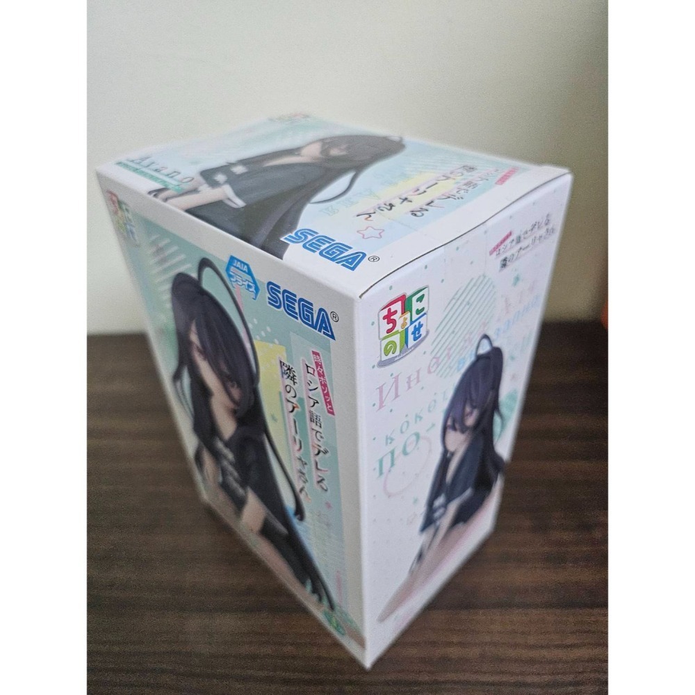 【鄰座艾莉同學】不時輕聲地以俄語遮羞的鄰座艾莉同學 坐姿 綾乃，日版全新未拆封-細節圖3