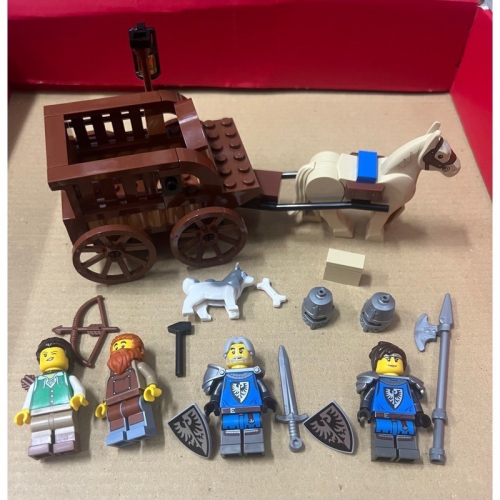 ￼《蘇大樂高》LEGO 21325 鐵匠鋪 人偶組+馬車（二手）