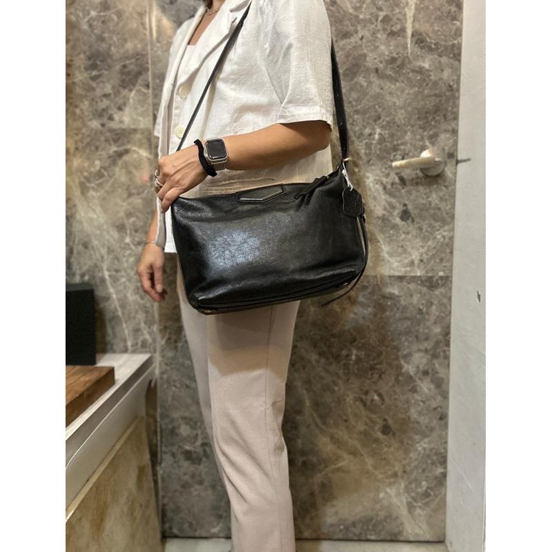 🔥 現貨【🇰🇷 Tanned】|韓國 復古植鞣牛皮水餃後雙夾層斜側背包👜正韓 真皮系列 牛皮皮革 高品質包 筆電包-細節圖8