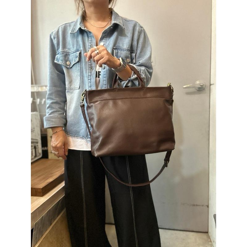 🔥 現貨【🇰🇷 Tanned】|韓國 2Story復古植鞣牛皮手提包👜正韓 真皮系列 牛皮皮革 長夾包 公事包-細節圖7