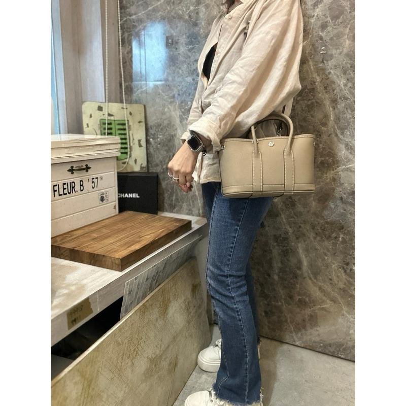 🔥 現貨【🇰🇷 Tanned】|韓國 牛皮簡約手提包👜正韓 真皮系列 牛皮皮革 化妝包 購物包 約會包-細節圖9