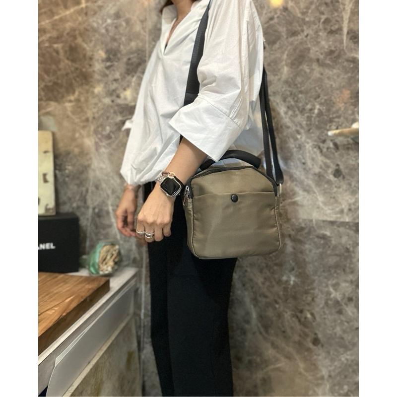 🔥 現貨【🇰🇷 Tanned】|韓國 手提雙層拉鍊斜背包👜正韓 輕便系列 旅行包 露營包 防水包-細節圖7