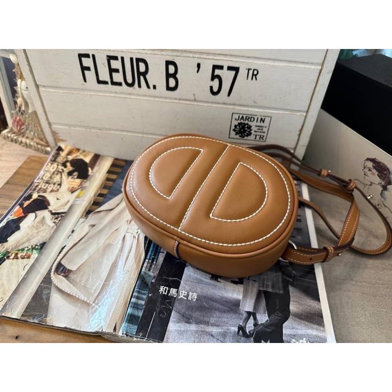 部分現貨🔥【🇰🇷 Tanned】【保固】| 質感牛皮豬鼻子斜背胸包👜真皮系列 牛皮皮革 斜背包 胸包 精品包 高質感包包-細節圖5