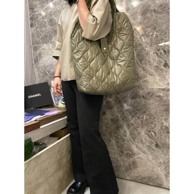 現貨🔥 【🇰🇷 Tanned】【保固】|韓國手提扣子側背空氣包👜正韓 輕便包 出遊小包-細節圖9