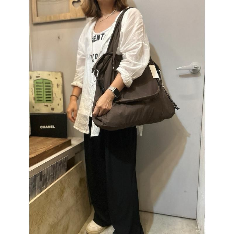 🔥 現貨【🇰🇷 Tanned】|韓國 特殊內裡車棉舖棉空氣側背大包👜正韓 空氣包 流行包 化妝包 媽媽包-細節圖6