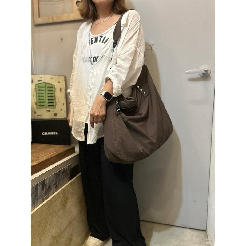 🔥 現貨【🇰🇷 Tanned】|韓國 特殊內裡車棉舖棉空氣側背大包👜正韓 空氣包 流行包 化妝包 媽媽包-細節圖7