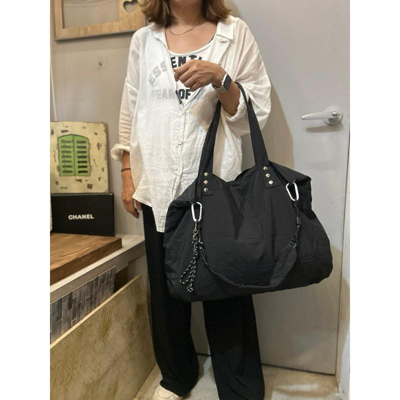 🔥 現貨【🇰🇷 Tanned】|韓國 特殊內裡車棉舖棉空氣側背大包👜正韓 空氣包 流行包 化妝包 媽媽包-細節圖9