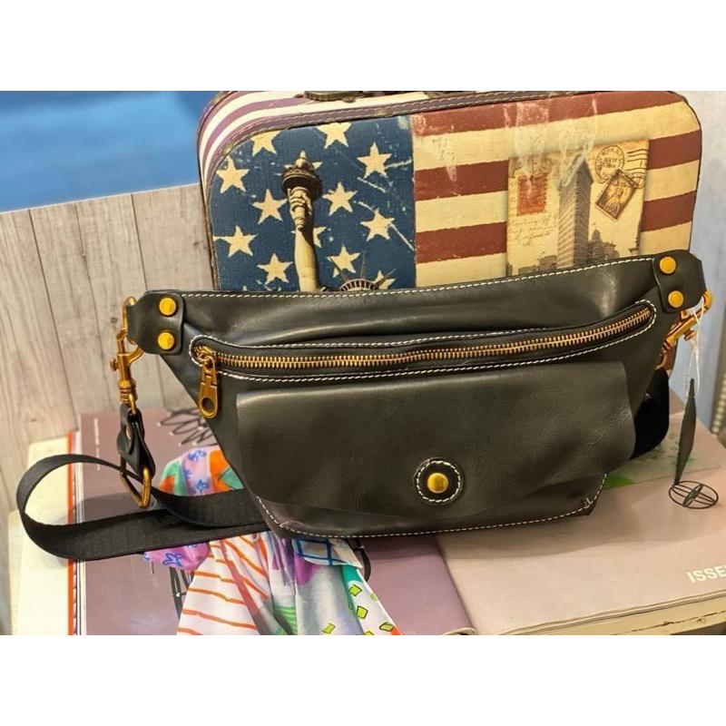 🔥 現貨【🇰🇷 Tanned】|韓國 2story前面磁扣口袋帶斜背胸包👜正韓 真皮系列 牛皮皮革 手機包 腰包 胸包-細節圖4