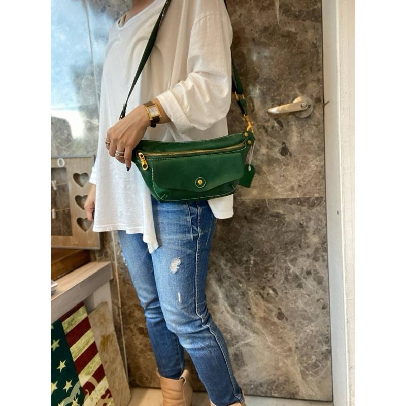 🔥 現貨【🇰🇷 Tanned】|韓國 2story前面磁扣口袋帶斜背胸包👜正韓 真皮系列 牛皮皮革 手機包 腰包 胸包-細節圖8