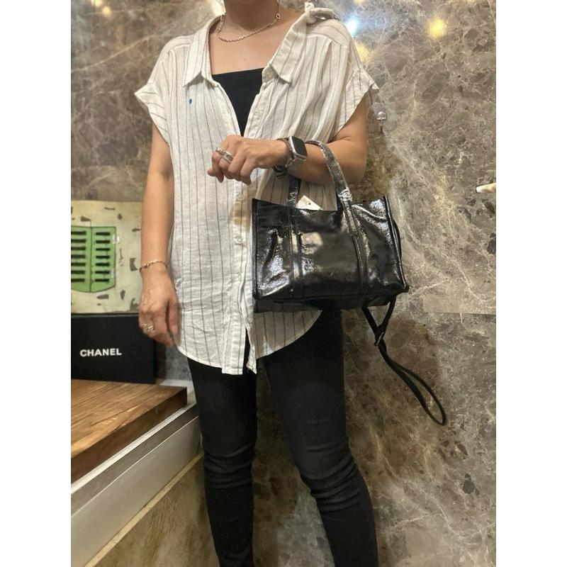 🔥 現貨【🇰🇷 Tanned】|韓國 金屬色系前插袋托特手提包👜正韓 長夾包 上課包 化妝包 iPad包-細節圖7