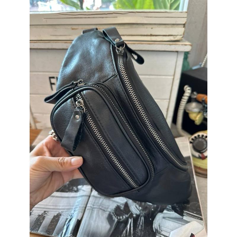 🔥 現貨【🇰🇷 Tanned】【保固】|韓國復古個性胸包👜正韓 真皮系列 牛皮皮革 側背包 隨身包 手機包-細節圖7