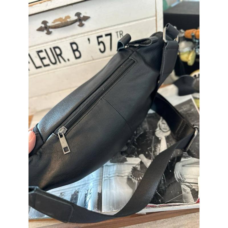 🔥 現貨【🇰🇷 Tanned】【保固】|韓國復古個性胸包👜正韓 真皮系列 牛皮皮革 側背包 隨身包 手機包-細節圖8