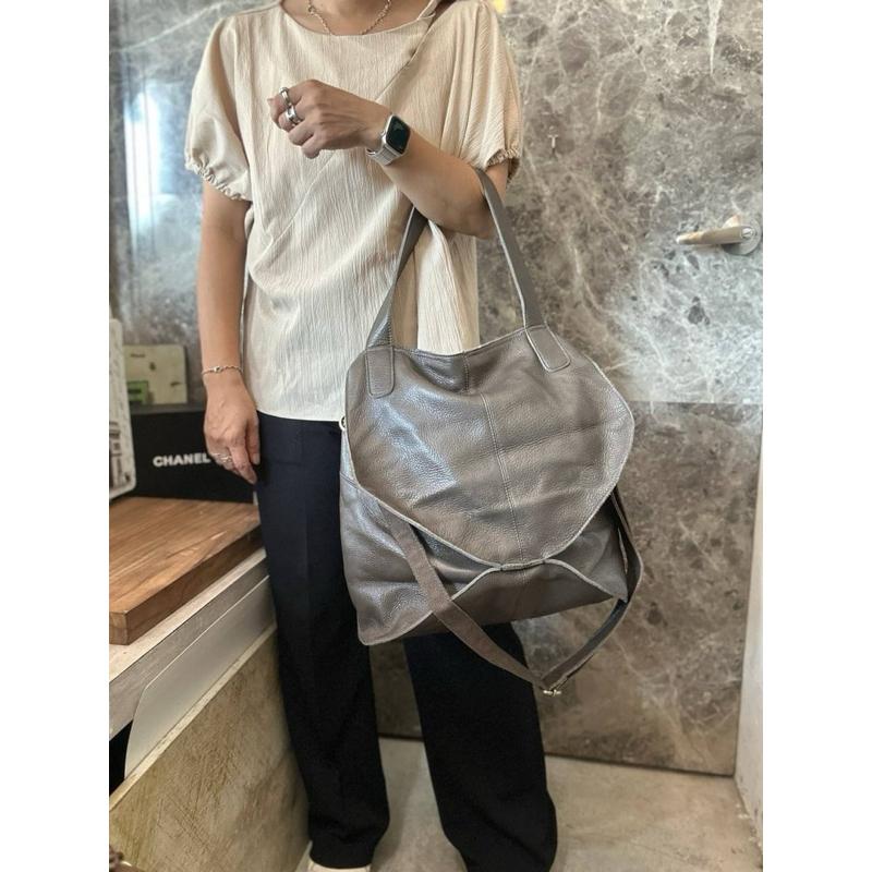 🔥 現貨【🇰🇷 Tanned】|韓國 牛皮系列特殊造型後拉鍊側背包👜正韓 真皮系列 牛皮皮革 復古包 耐用包 高品質平替-細節圖2