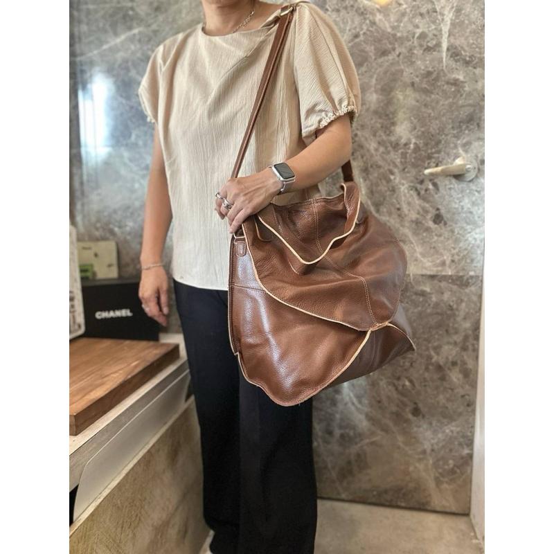 🔥 現貨【🇰🇷 Tanned】|韓國 牛皮系列特殊造型後拉鍊側背包👜正韓 真皮系列 牛皮皮革 復古包 耐用包 高品質平替-細節圖5