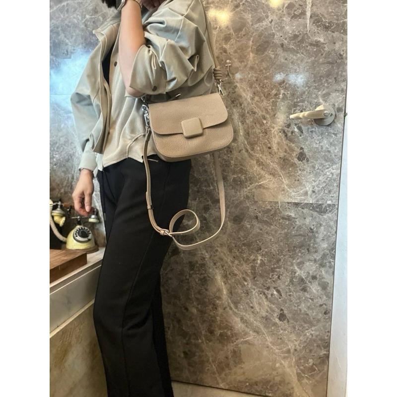 🔥 現貨【🇰🇷 Tanned】|韓國 牛皮蓋子多層斜背包👜正韓 真皮系列 牛皮皮革 化妝包 高品質穿搭包-細節圖3