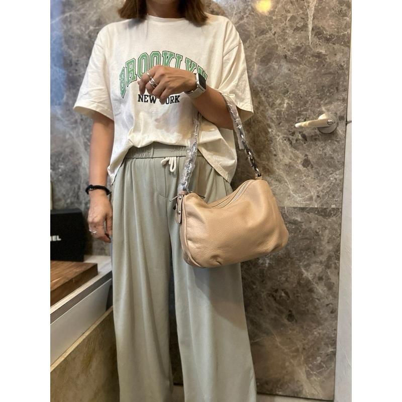 🔥 現貨【🇰🇷 Tanned】|韓國 雙層拉鍊牛皮側背包👜正韓 真皮系列 牛皮皮革 化妝包 母親節禮物 約會包 穿搭包-細節圖6