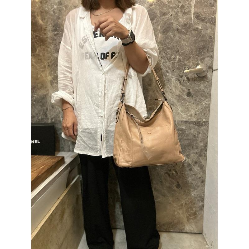 🔥 現貨【🇰🇷 Tanned】| 韓國 前皮扣口袋牛皮側背包👜正韓 真皮系列 牛皮皮革 母親節禮物 女友禮物 旅遊包-細節圖2