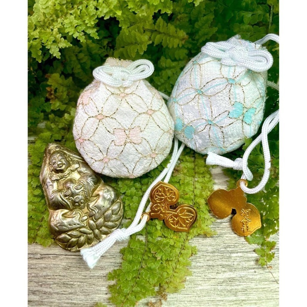 ［宅米的窩］美人必拜 河合神社御守 日本寺院限定 美人御守 (藍色,粉色) 美守 護祐妳美美的美麗之神-細節圖2