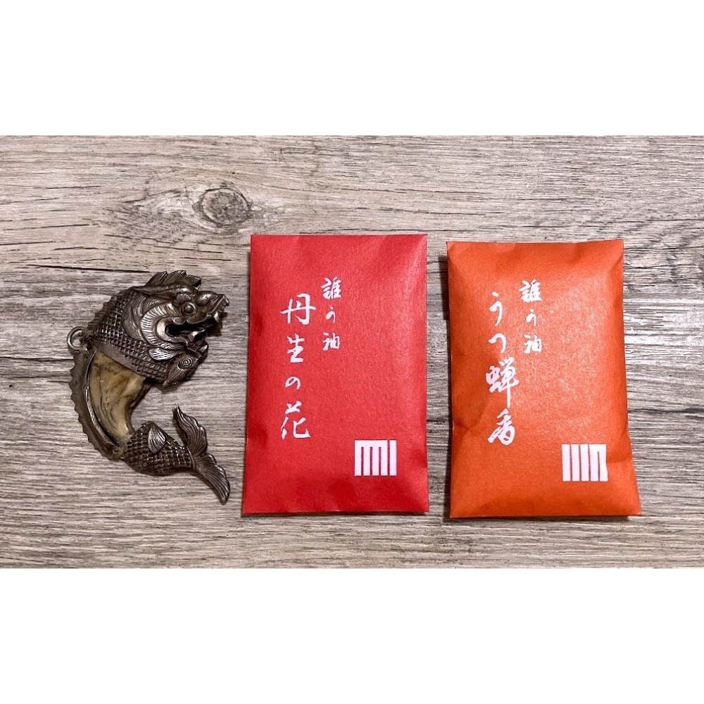 ［宅米的窩］ 松榮堂【空蟬香】【丹生の花】 誰が袖  衣櫃衣物櫥櫃抽屜芳香香包 一只入 源氏物語的古典香氣-細節圖2