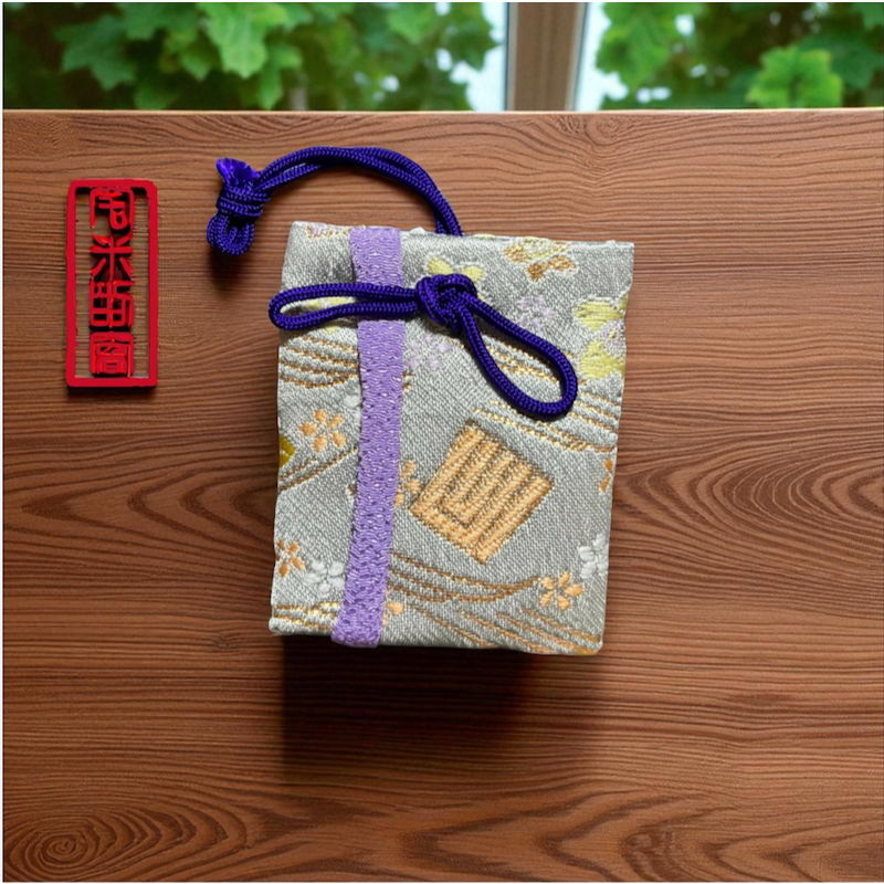 [宅米的窩] 一物一圖 平安時代貴族風雅 石山寺限定 山田松香木店製 香包 日式優雅香氣 千年古寺 隨身 薰香 冥想-細節圖3