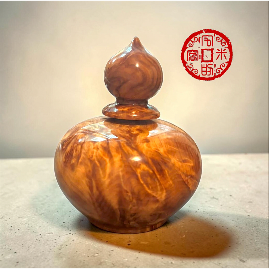 [宅米的窩]一物一圖 只此一個 珍稀台灣紅檜 取材自樹瘤木塊塊區 榴花聚寶盆 聚寶聚福 供養 聞香 風水 贈日本線香-細節圖3