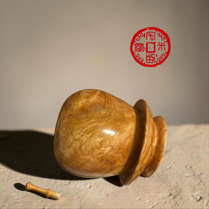 [宅米的窩] 一物一圖 平安有香 台灣紅檜 只此一個 珍稀台灣紅檜 取材自樹瘤木塊塊區 榴花聚寶盆 聚寶聚福 供養 聞香-細節圖3