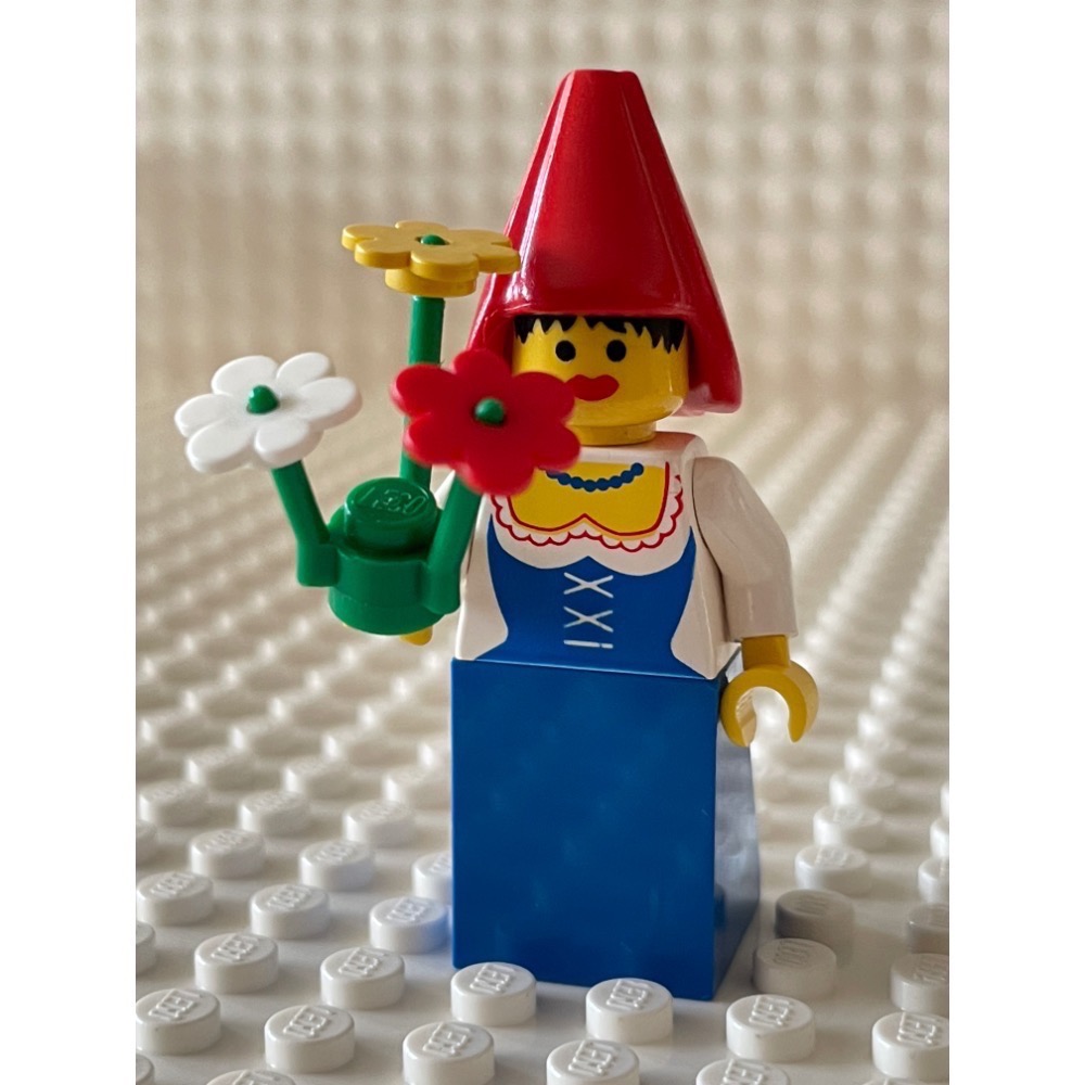 LEGO 樂高 城堡系列 城堡 6081 山中城堡 獅國 稀有公主 二手公主-細節圖3