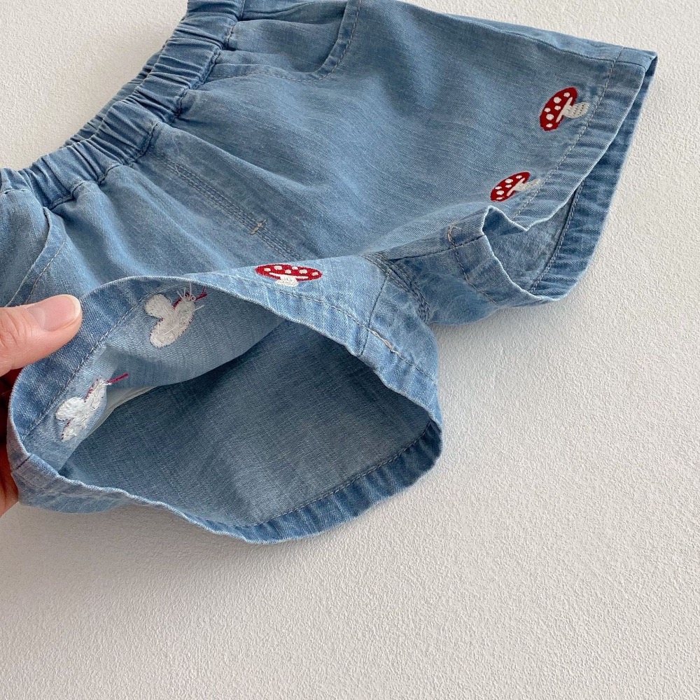 【現貨】🇨🇳陸牌｜格紋上衣、蘑菇🍄刺繡牛仔短褲-細節圖9