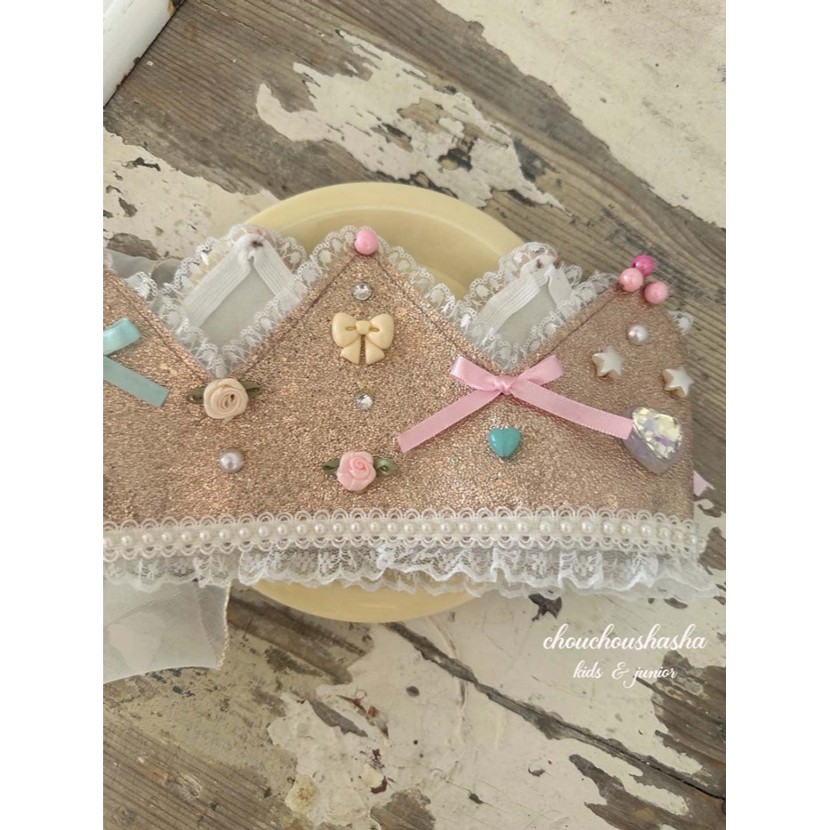 🇰🇷韓國童裝｜2025秋款🍂CHOUCHOUSHASHA✨公主閃亮皇冠髮箍👑-細節圖5