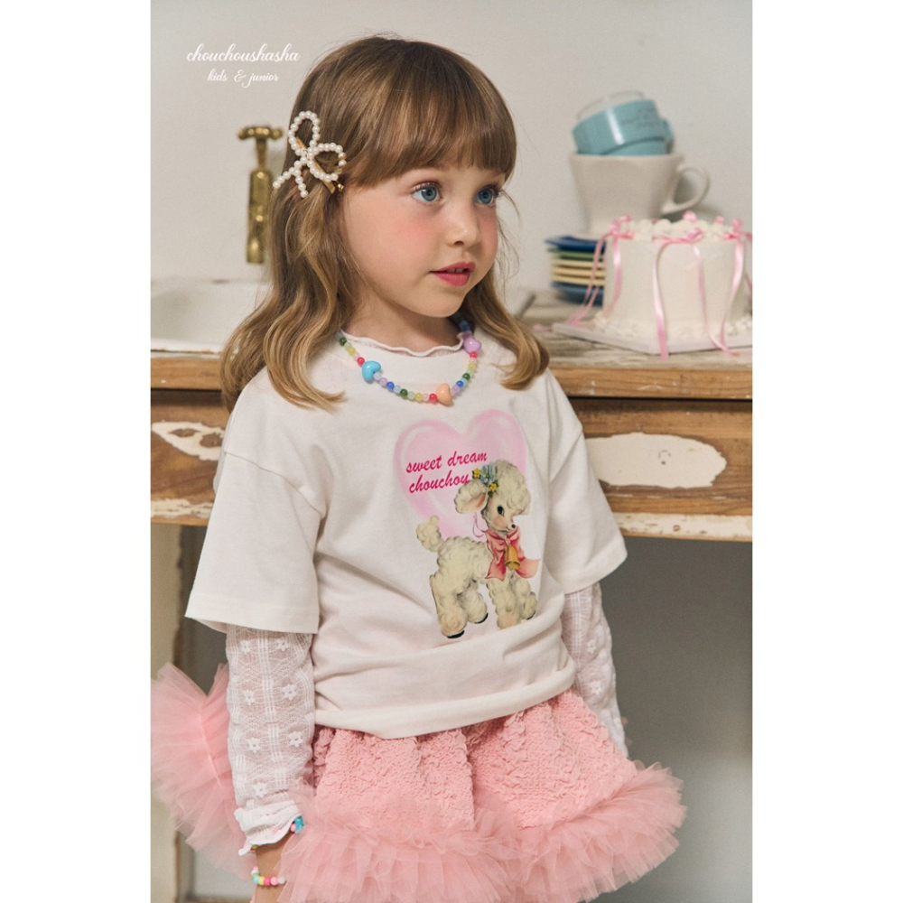 🇰🇷韓國童裝｜2025秋款🍂CHOUCHOUSHASHA小羊愛心短袖T恤【象牙白/粉色】-細節圖3