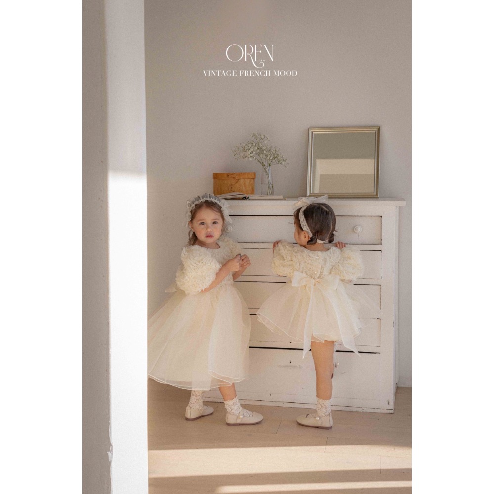 【現貨M(90-100cm)】🇰🇷韓國童裝 正韓製 Oren Hibybebe 生日洋裝 紗裙 花童 婚禮 兒童寫真-細節圖3
