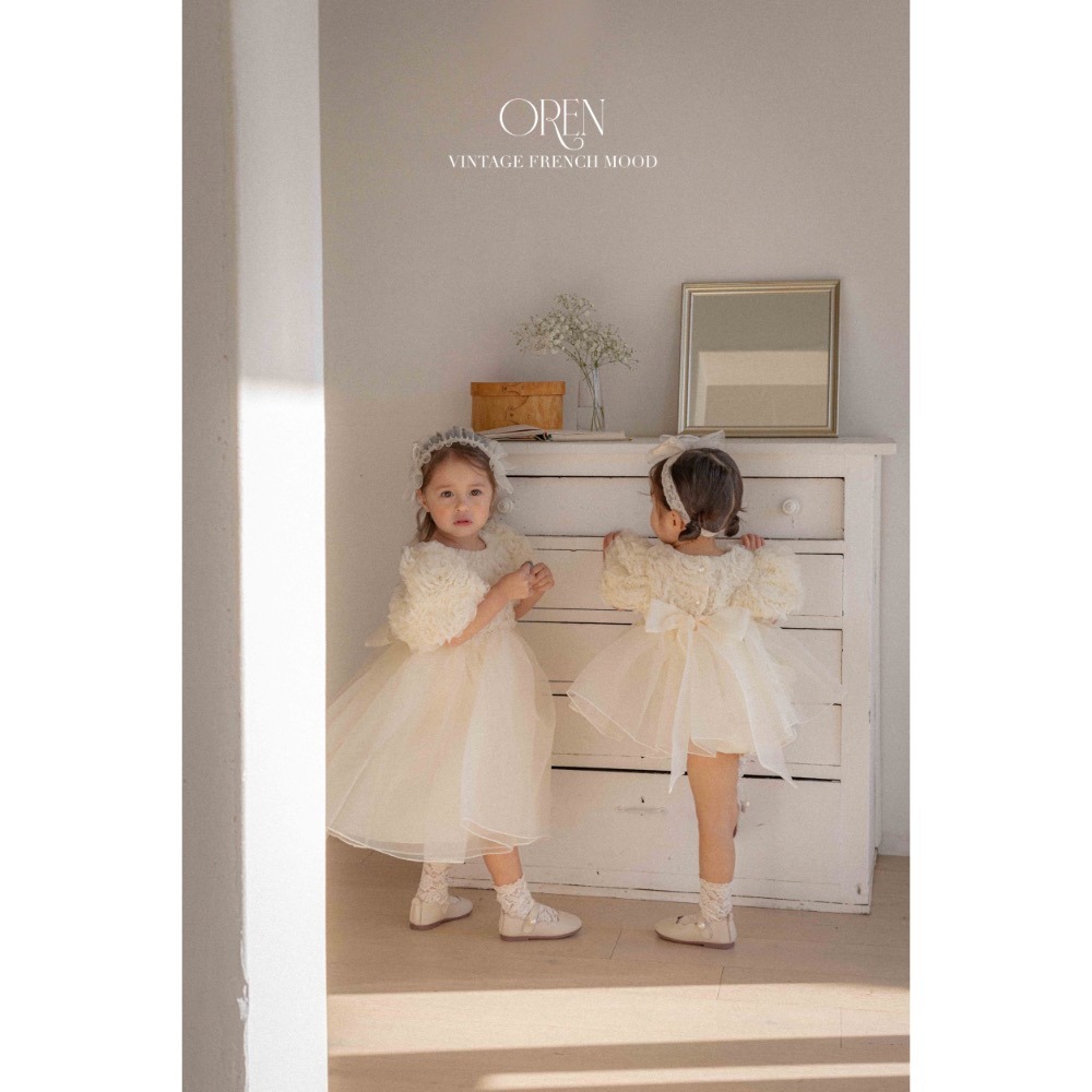 【現貨M(90-100cm)】🇰🇷韓國童裝 正韓製 Oren Hibybebe 生日洋裝 紗裙 花童 婚禮 兒童寫真-細節圖3
