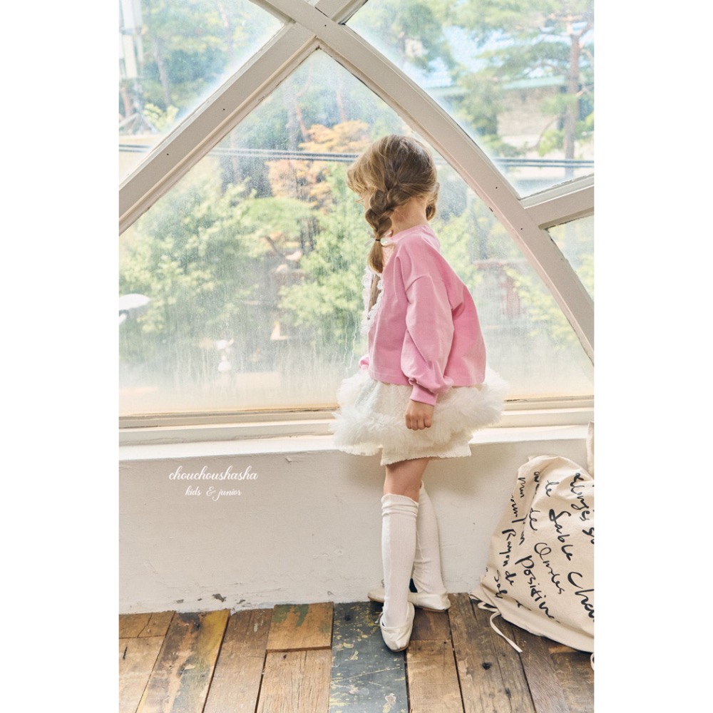 🇰🇷韓國童裝｜2025秋款🍂CHOUCHOUSHASHA蕾絲愛心圈小熊衛衣【粉/白】-細節圖6