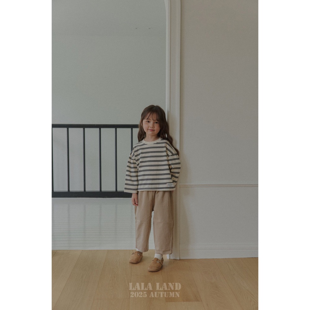 🇰🇷韓國童裝｜2025秋款🍂LALALAND百搭素色寬口褲-細節圖8