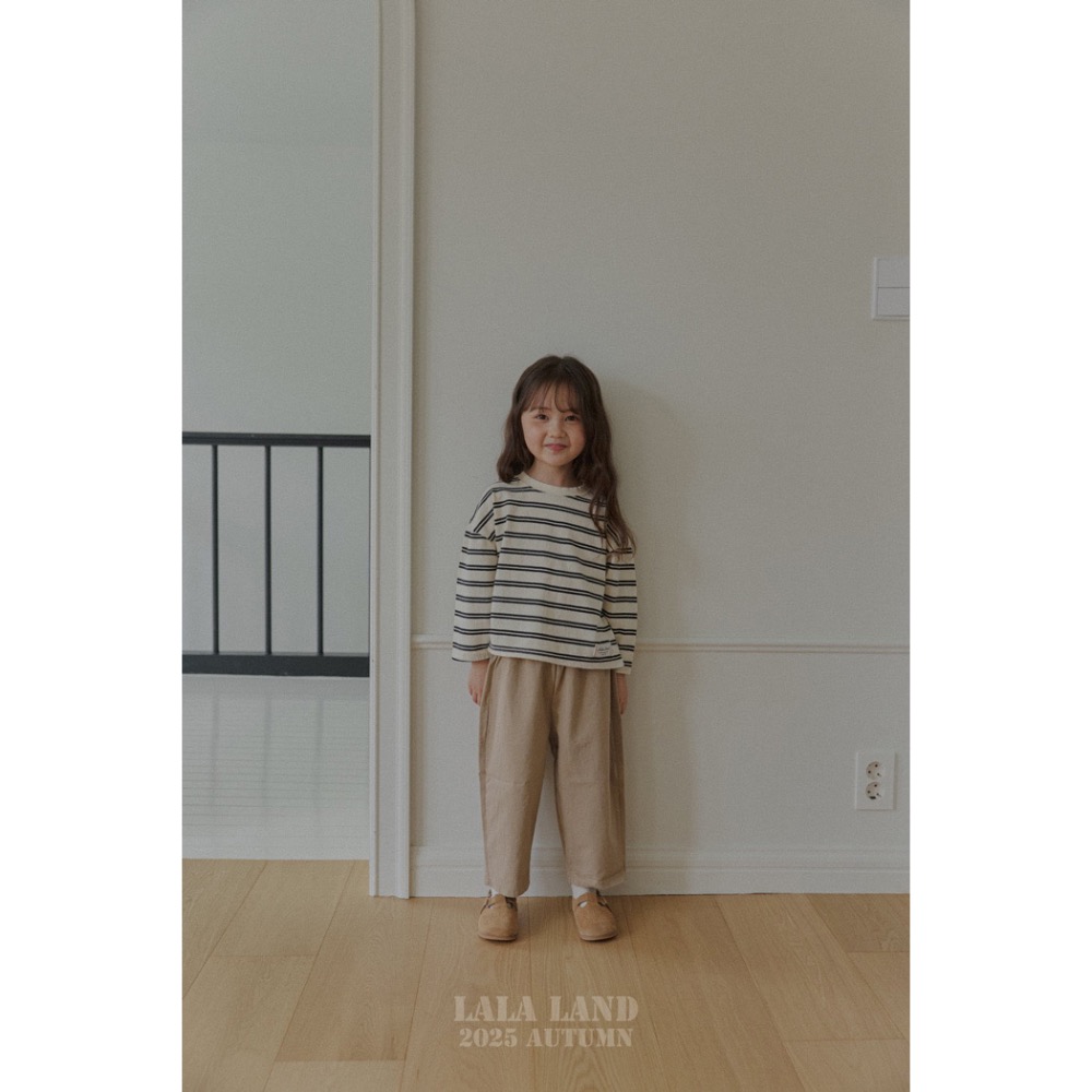 🇰🇷韓國童裝｜2025秋款🍂LALALAND百搭素色寬口褲-細節圖9