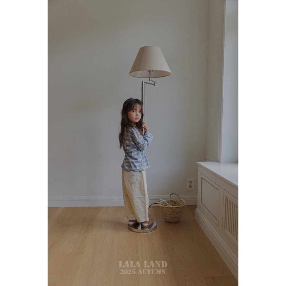 🇰🇷韓國童裝｜2025秋款🍂LALALAND百搭素色寬口褲-細節圖11