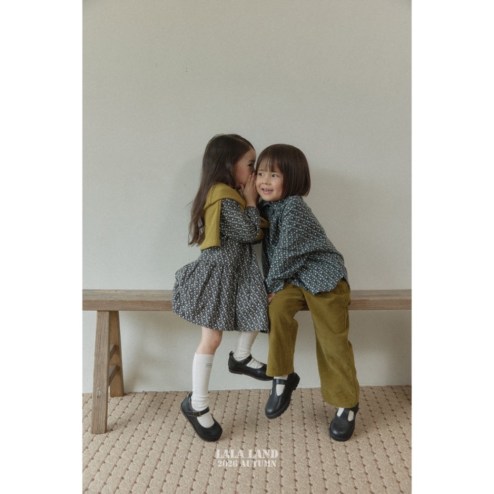 🇰🇷韓國童裝｜2026秋款🍂LALALAND百搭素色寬口褲-細節圖7