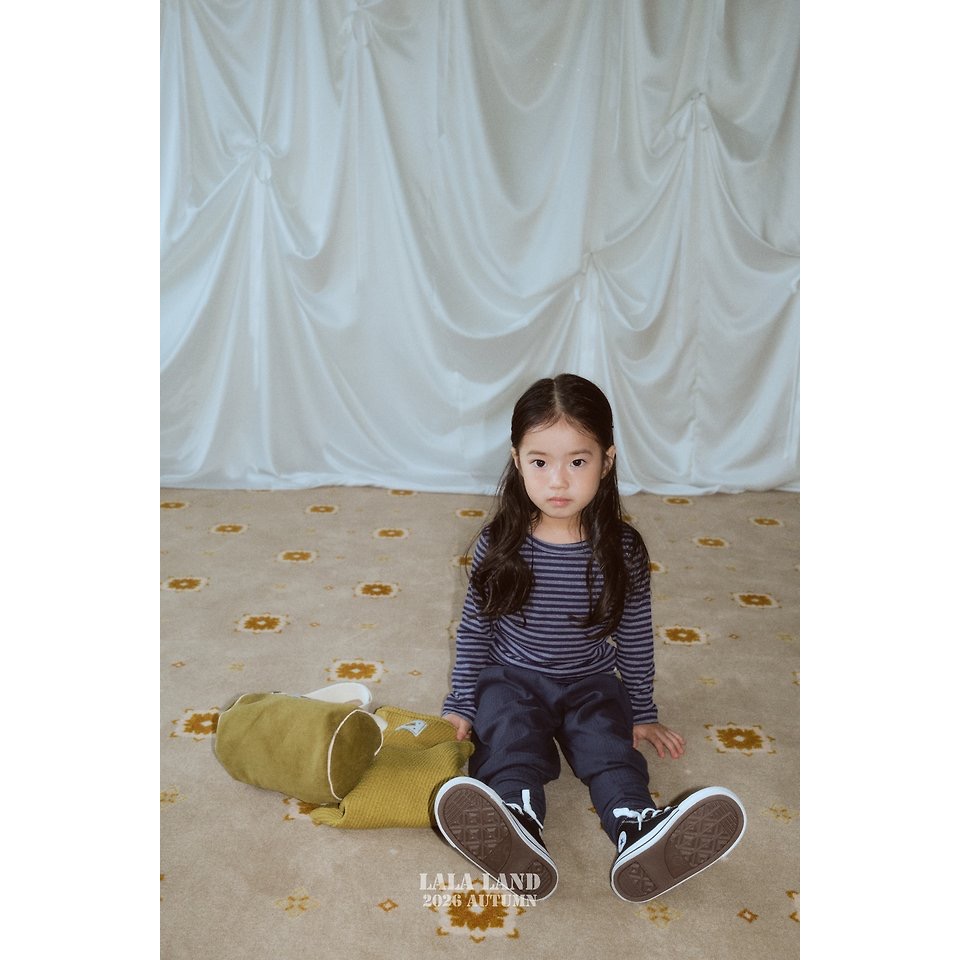 🇰🇷韓國童裝｜2026秋款🍂LALALAND繆斯條紋上衣-細節圖6