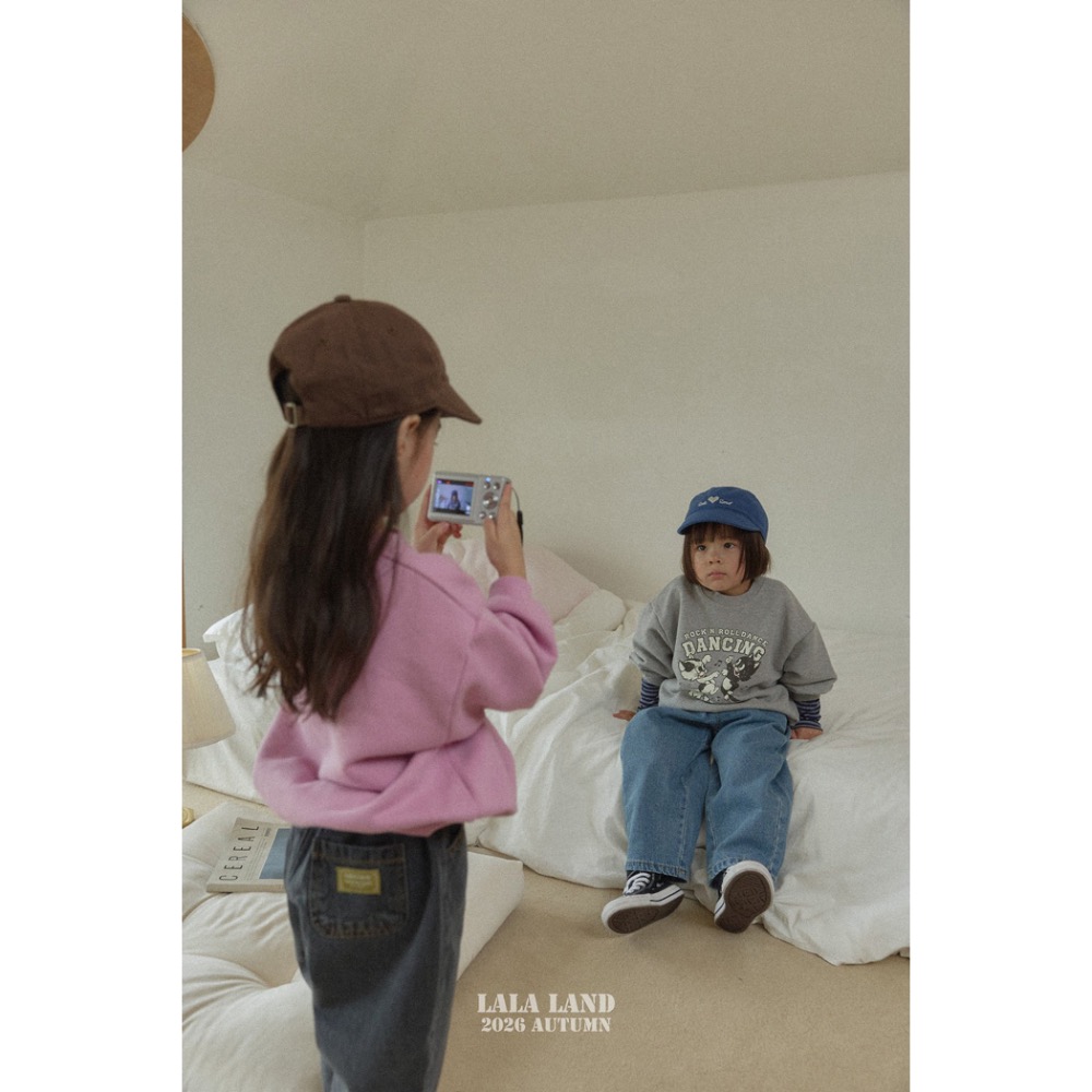 🇰🇷韓國童裝｜2026秋款🍂LALALAND貓咪跳舞衛衣上衣-細節圖4
